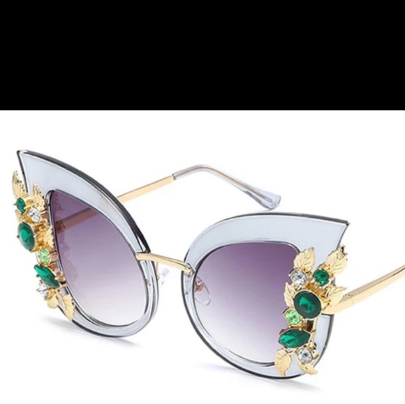 Diva Cat Eyes - Picture 4 of 5